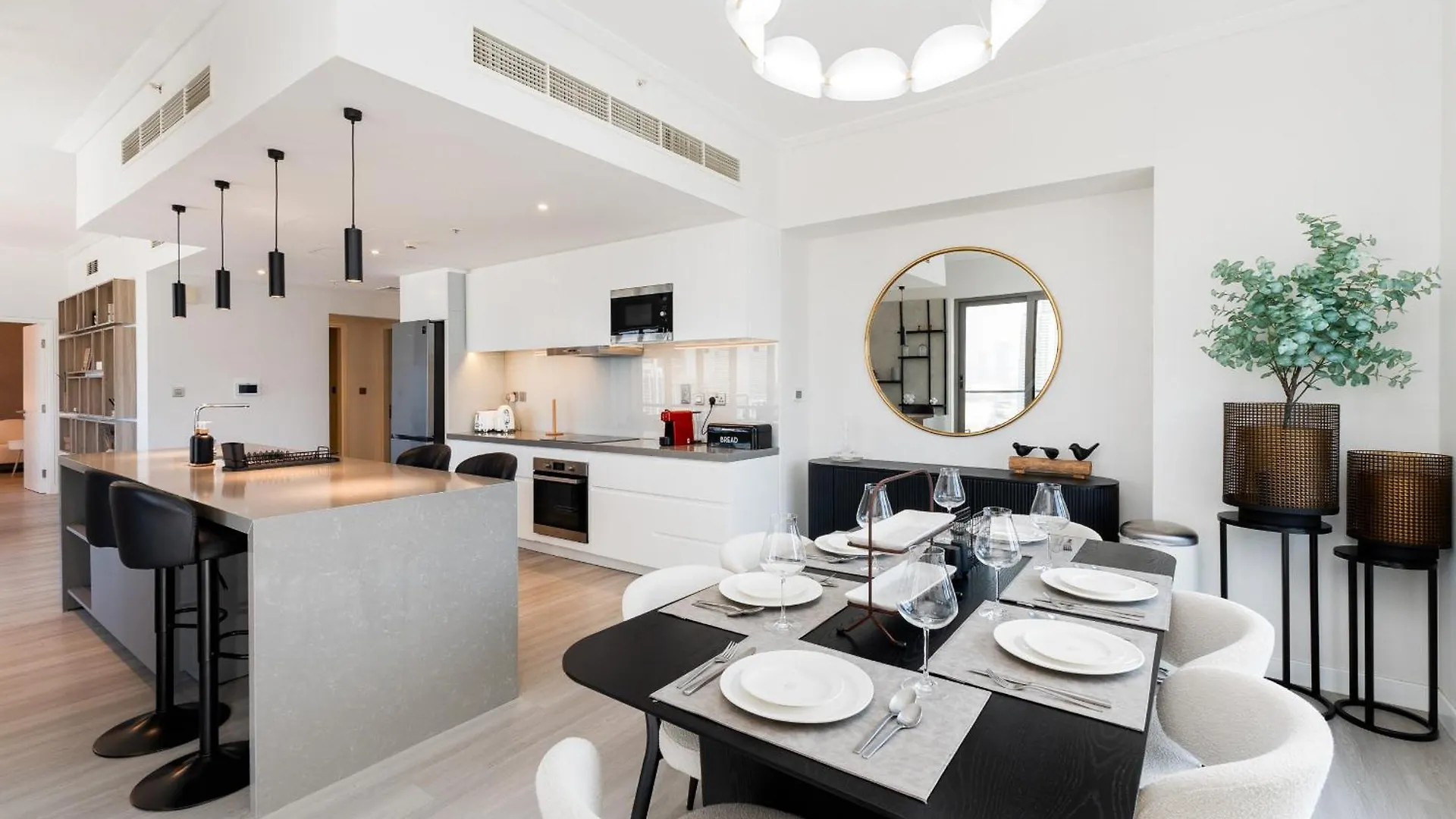 South Ridge 1, Downtown Dubai - Mint Stay