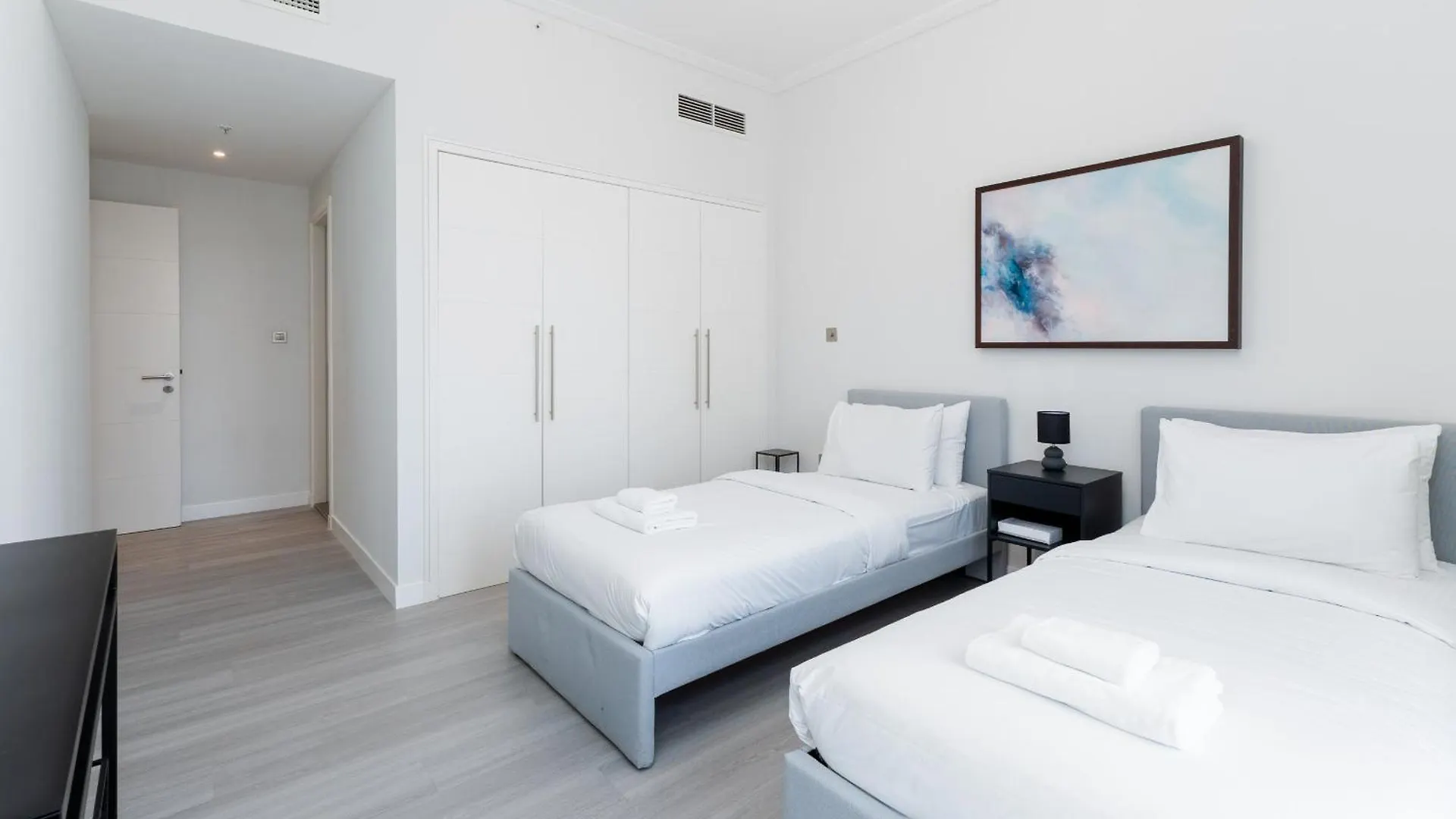South Ridge 1, Downtown Dubai - Mint Stay United Arab Emirates