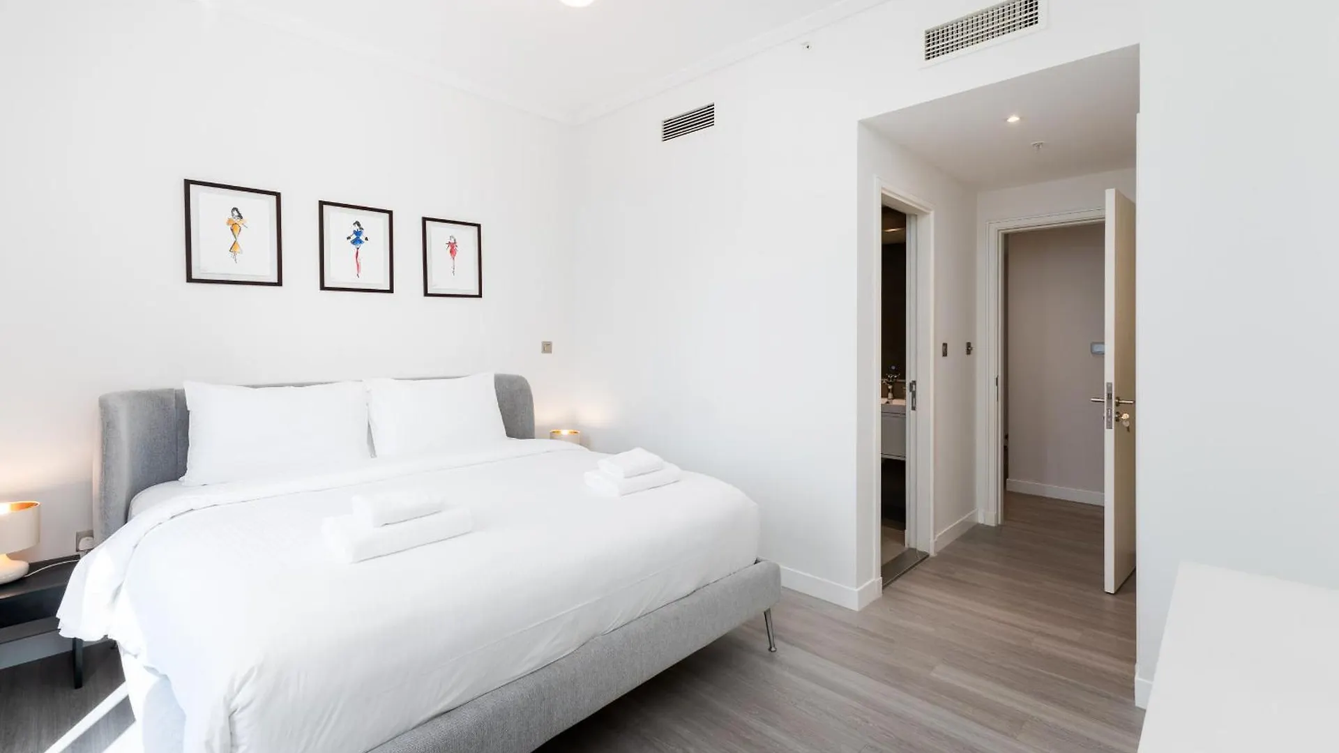 Apartment South Ridge 1, Downtown Dubai - Mint Stay United Arab Emirates