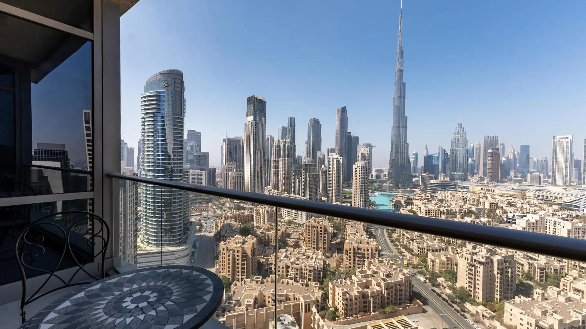 Apartment South Ridge 1, Downtown Dubai - Mint Stay