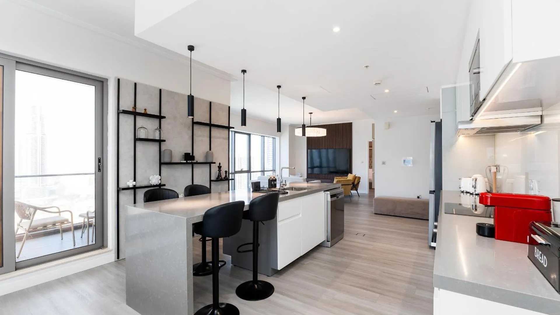 South Ridge 1, Downtown Dubai - Mint Stay Apartment