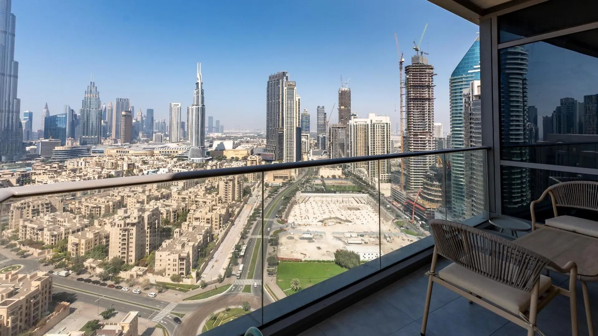 South Ridge 1, Downtown Dubai - Mint Stay