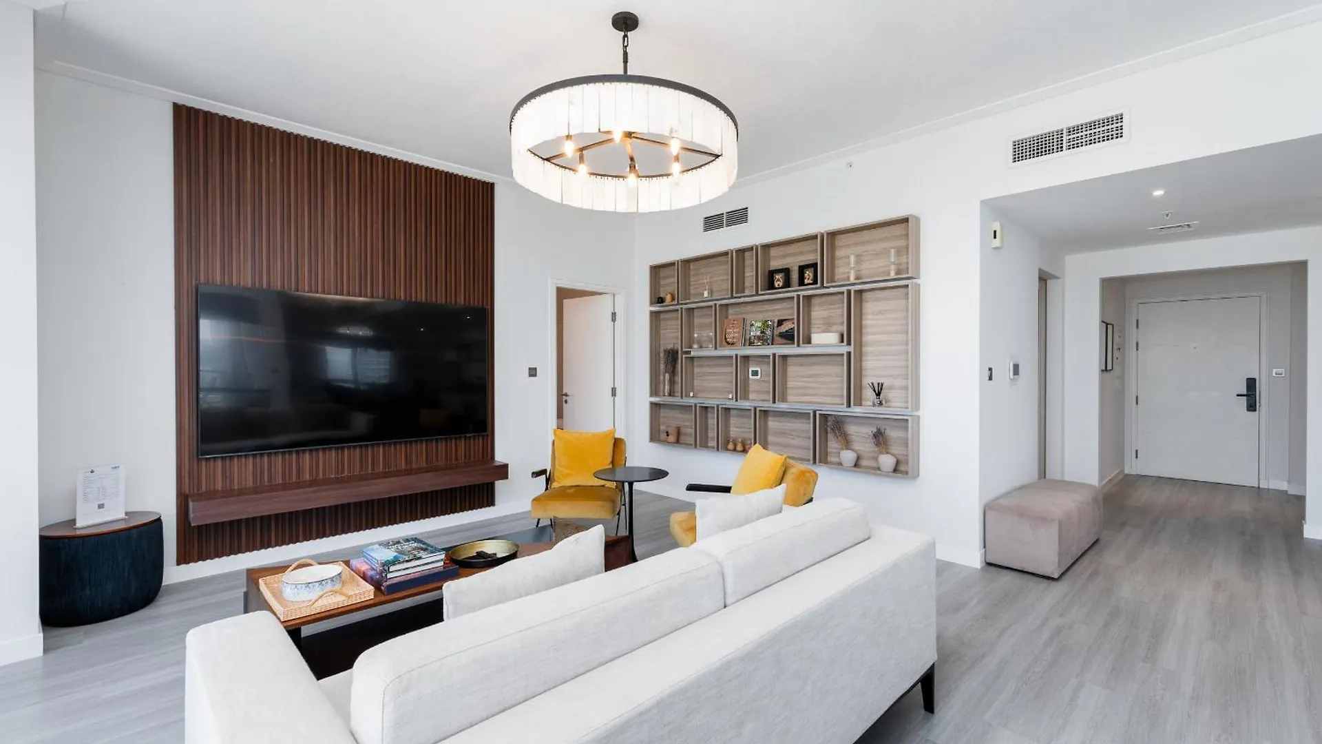South Ridge 1, Downtown Dubai - Mint Stay